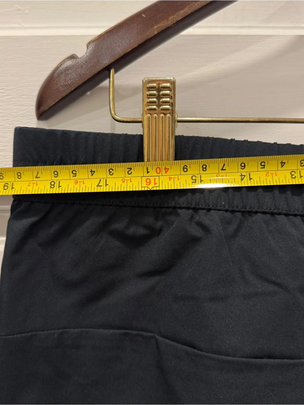 Banana Republic Navy Blue Performance Jogger Pants 38 Techwear Quiet Luxury Trav
